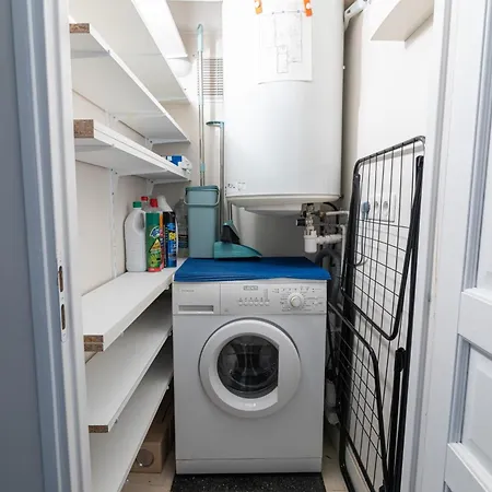 Daire Au Coeur De Ile Saint-louis Free Netflix Paris